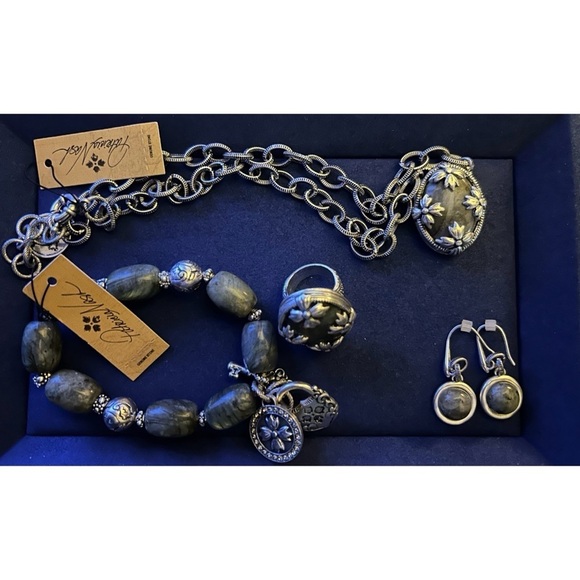 Patricia Nash Jewelry - Patricia Nash Chunky Gray Labradorite Jewelry--Full Set, NWT & NWOT